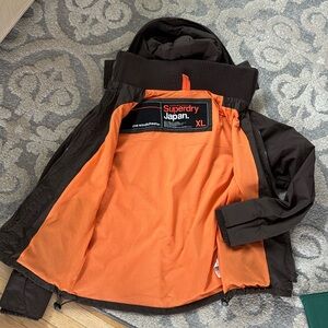 Superdry the windcheater Brown/orange size XL preloved